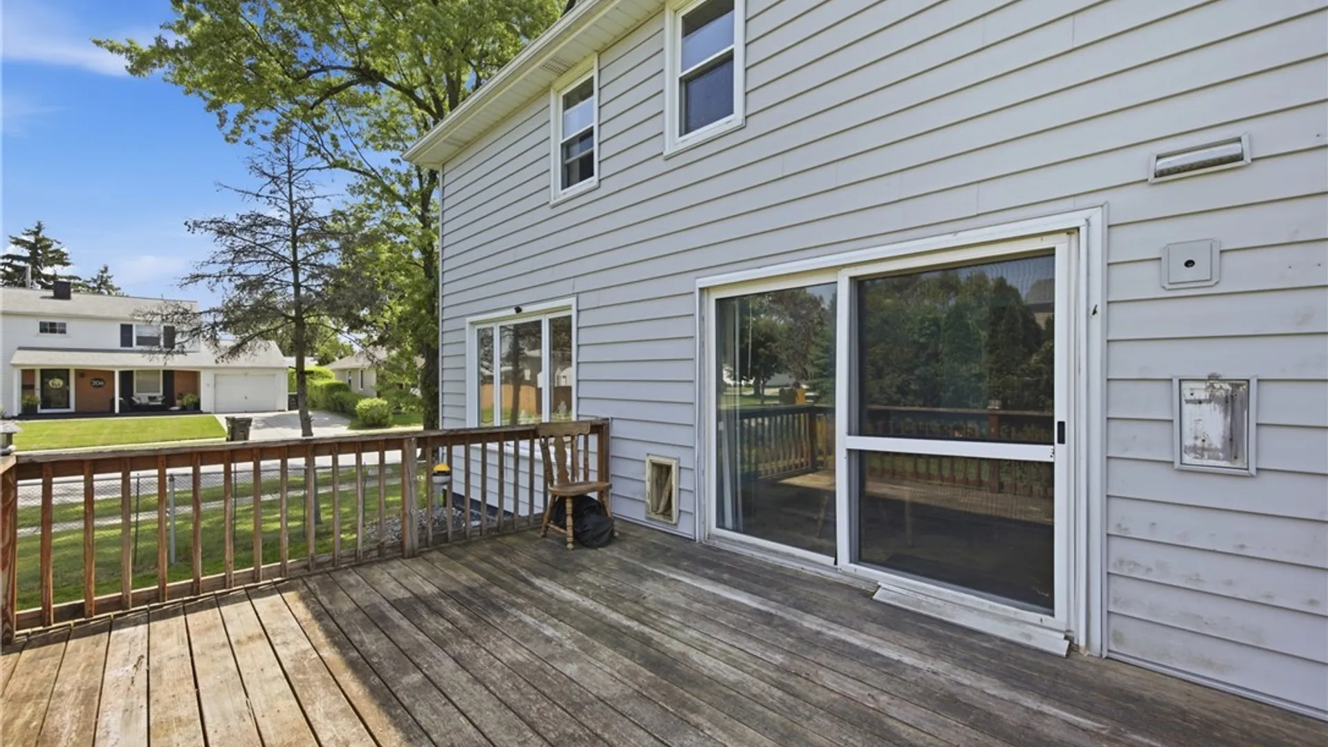 Property at 221 Woodmere Drive, Tonawanda, NY 14150 36