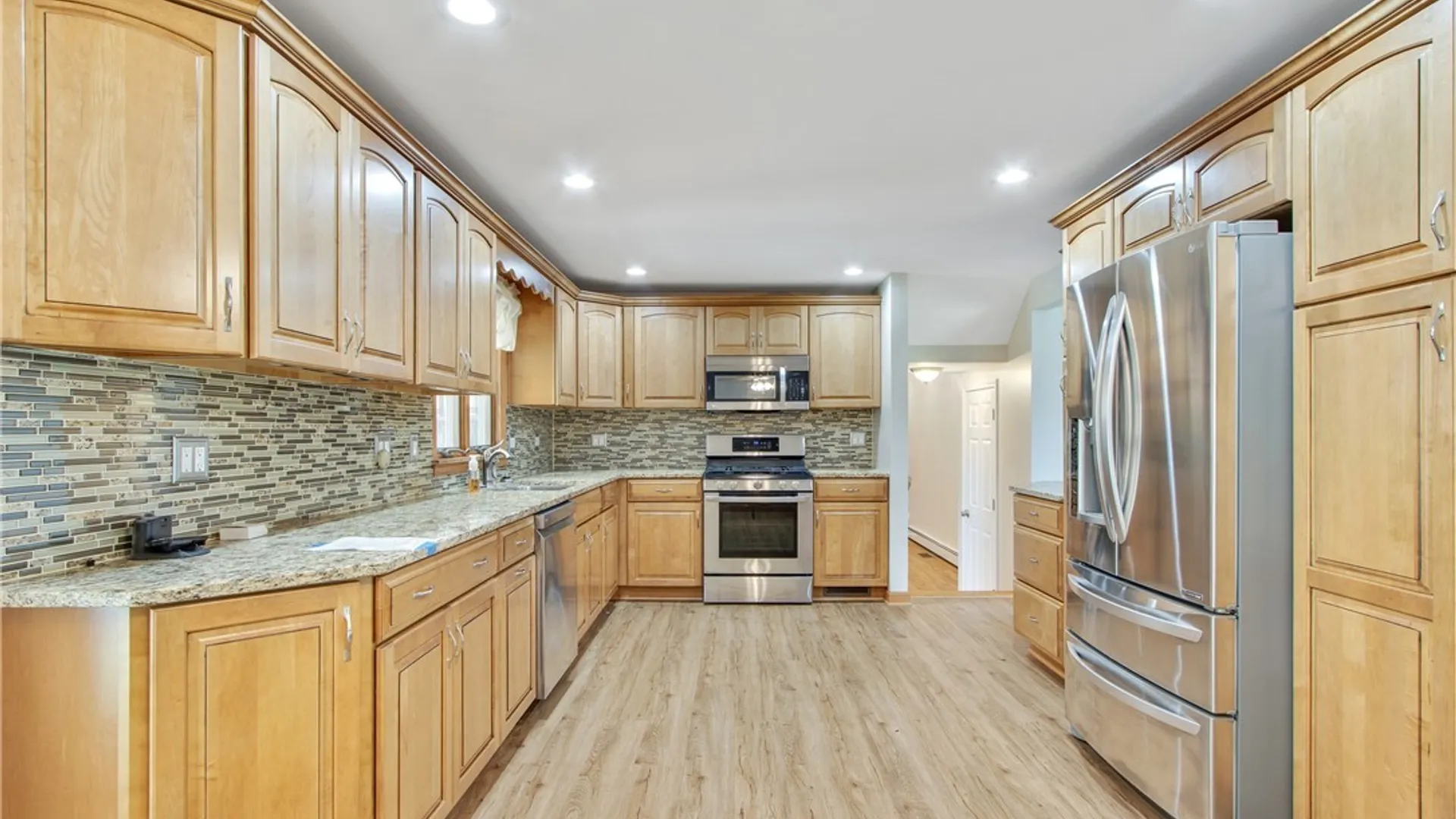 Property at 75 Saint Gregory Court, Amherst, NY 14221 15