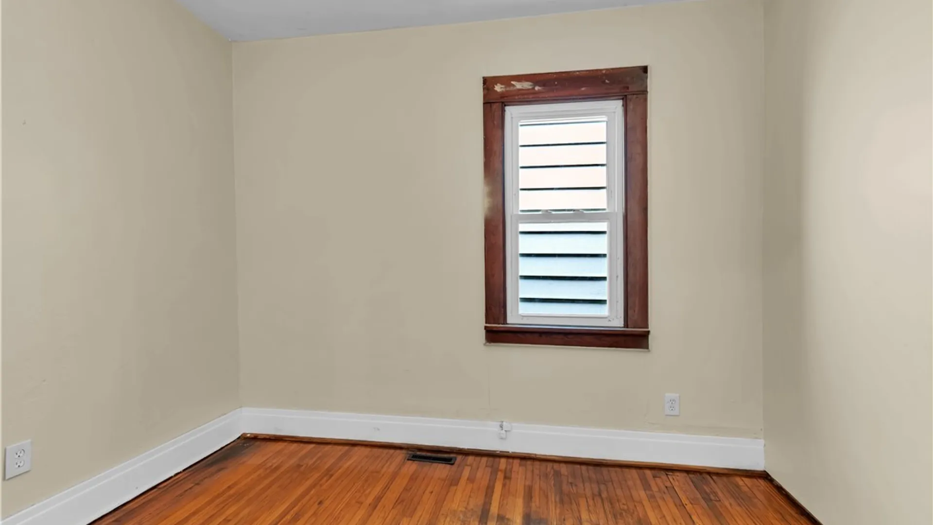 Property at 75 Clay Street, Buffalo, NY 14207 7