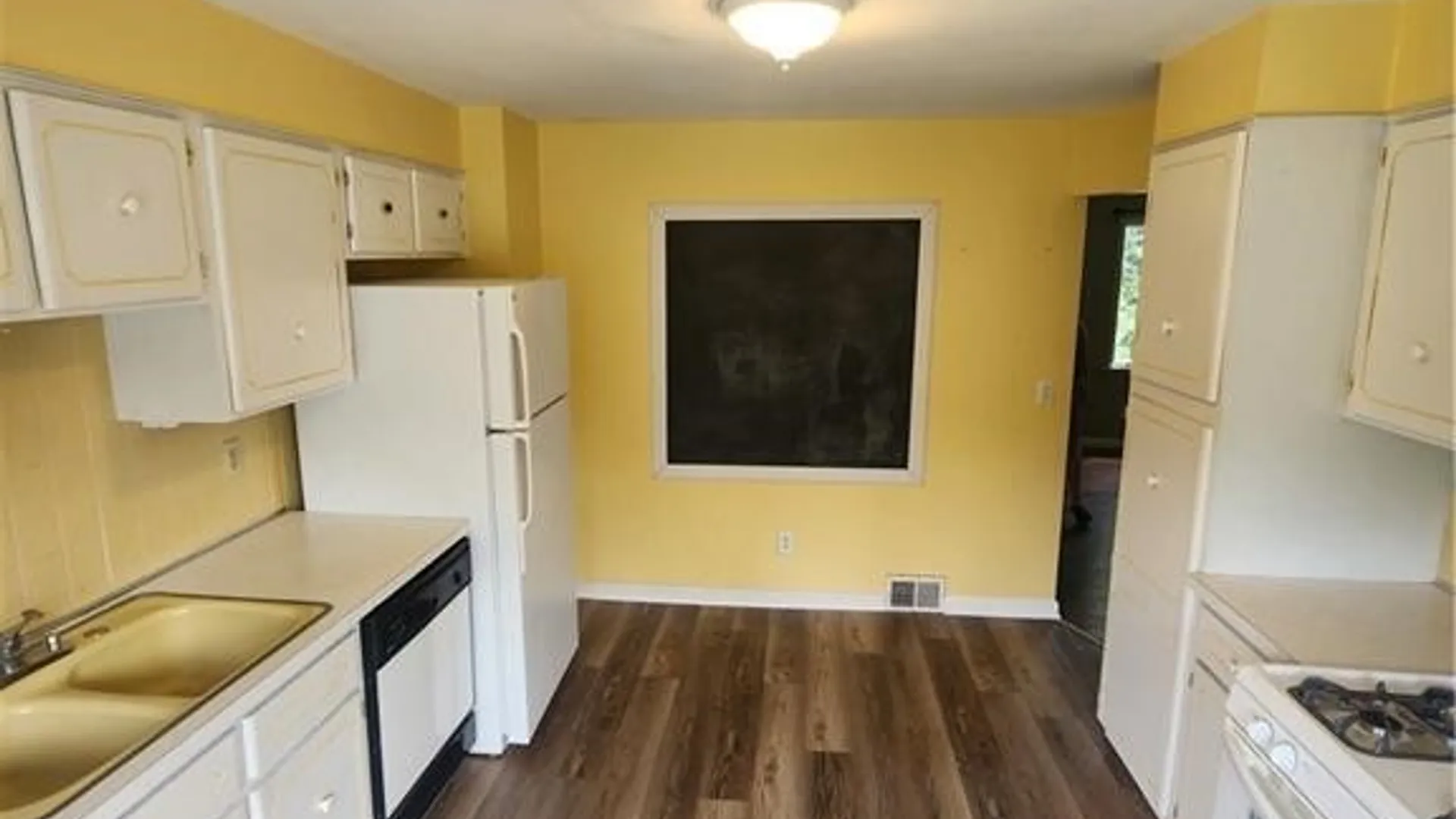 Property at 43 Nason Parkway, Lackawanna, NY 14218 6