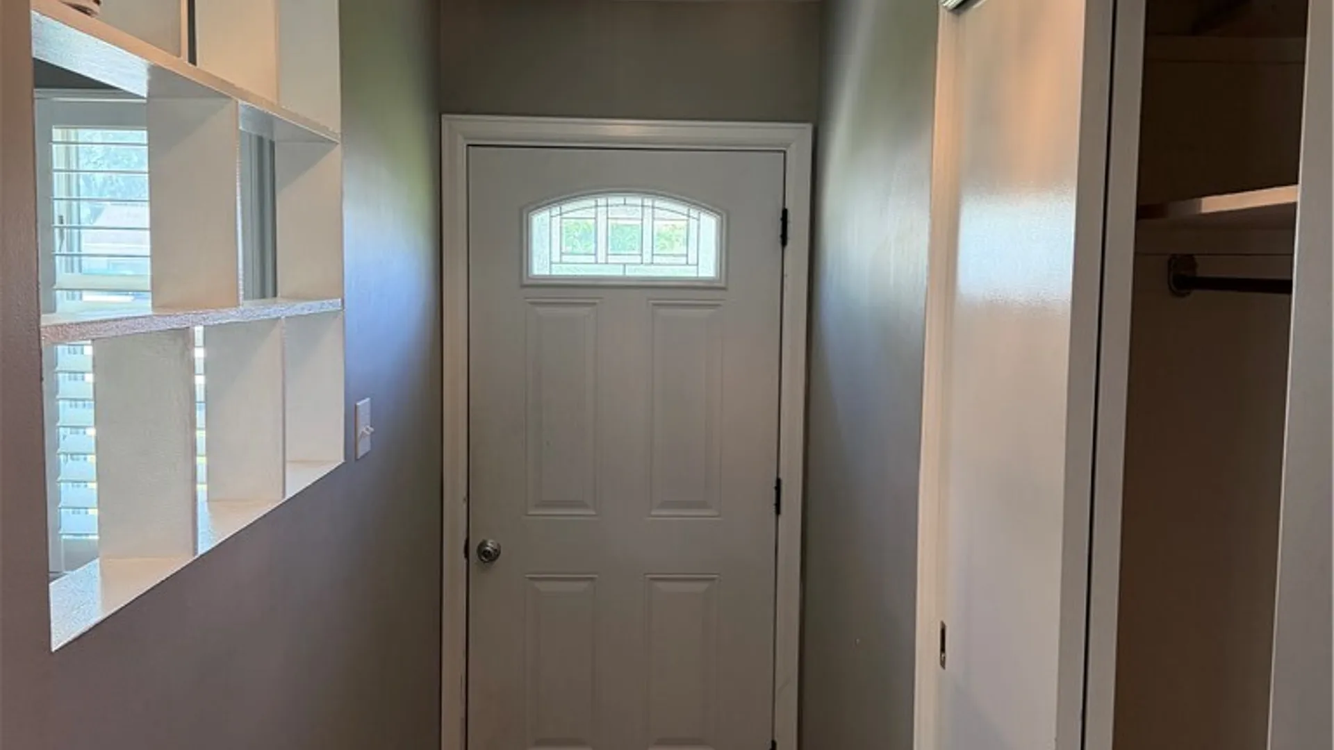 Property at 22 Castle Court, Amherst, NY 14226 11