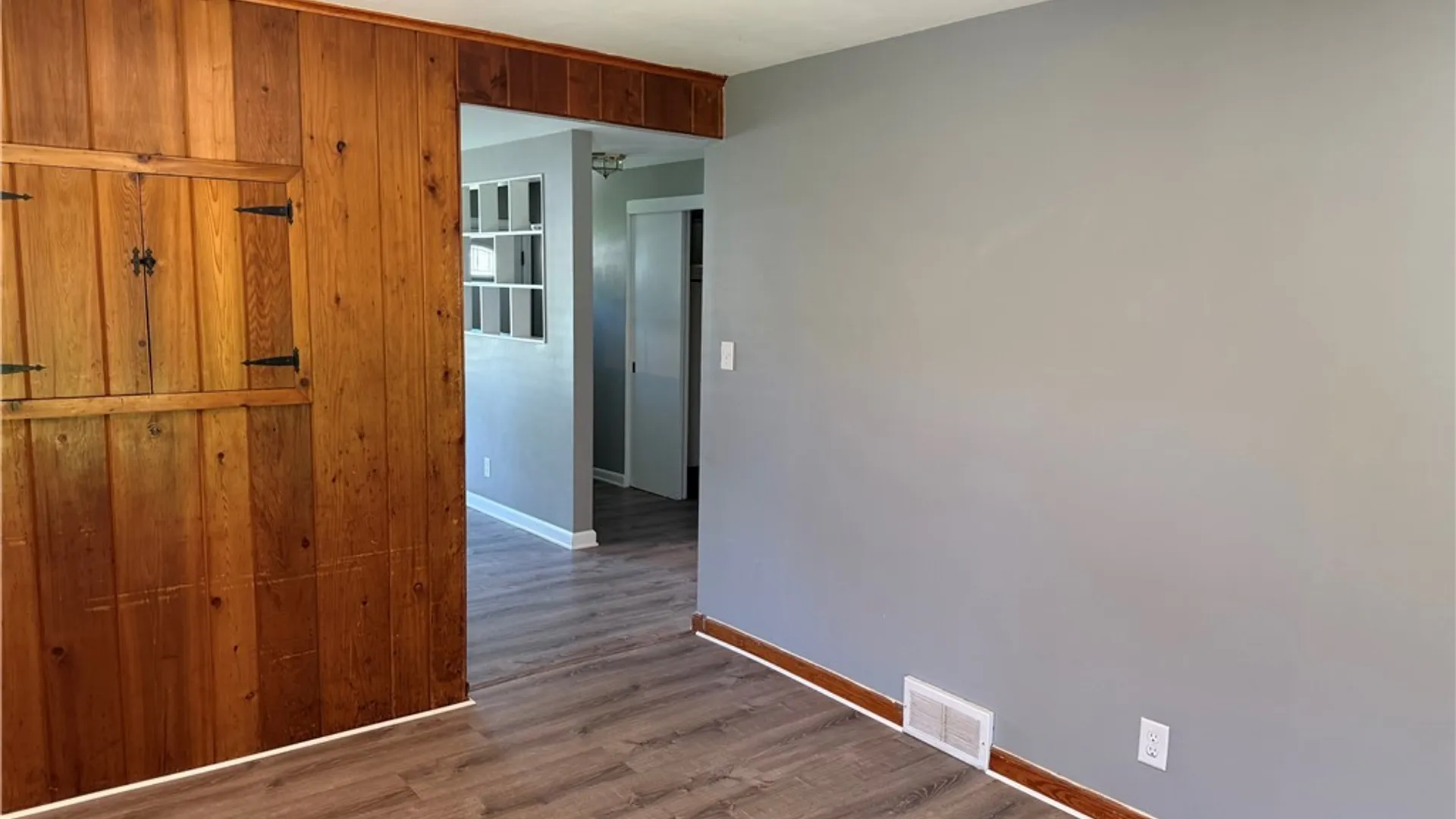 Property at 22 Castle Court, Amherst, NY 14226 16