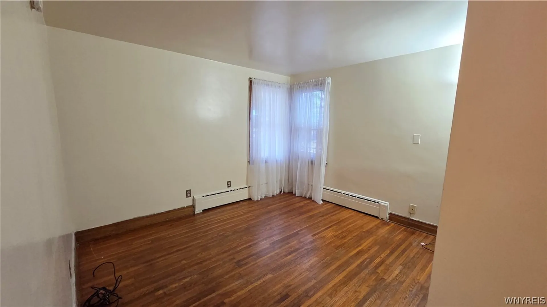 Property at 17 Suffolk Street, Buffalo, NY 14215 13
