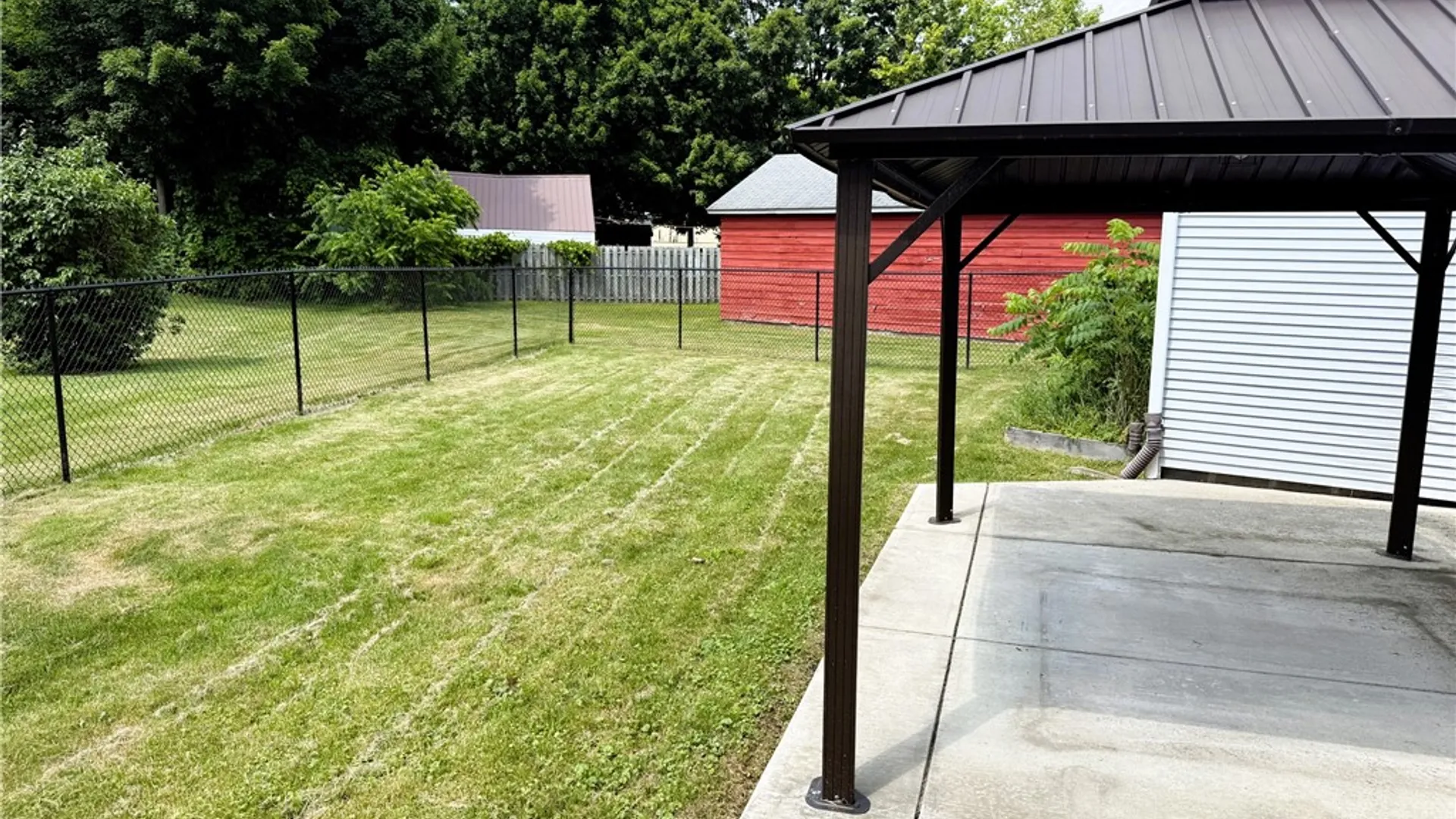 Property at 209 E Washington Street, Bath, NY 14810 3