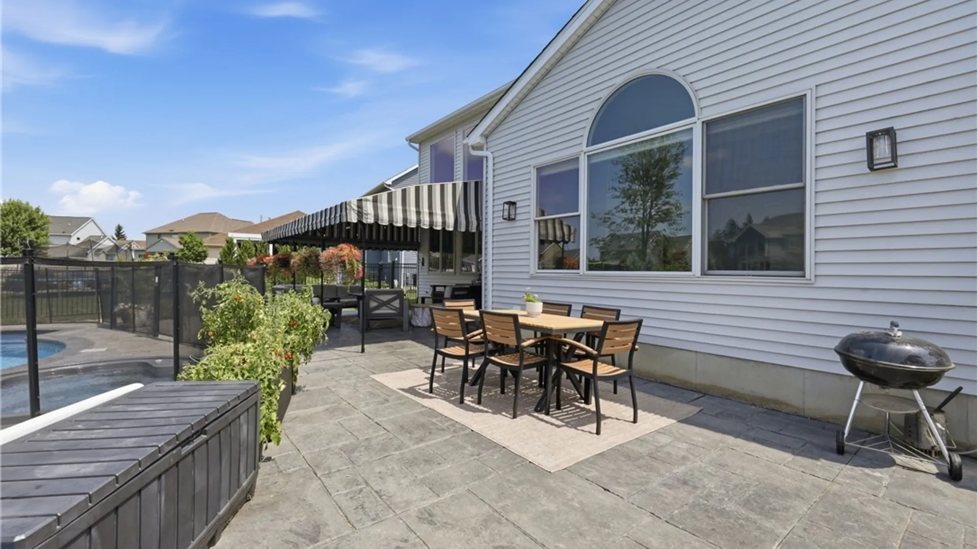Property at 14 Silent Meadow Lane, Lancaster, NY 14086 50
