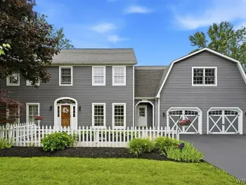 Property at 5982 Hopi Court, Pendleton, NY 14094