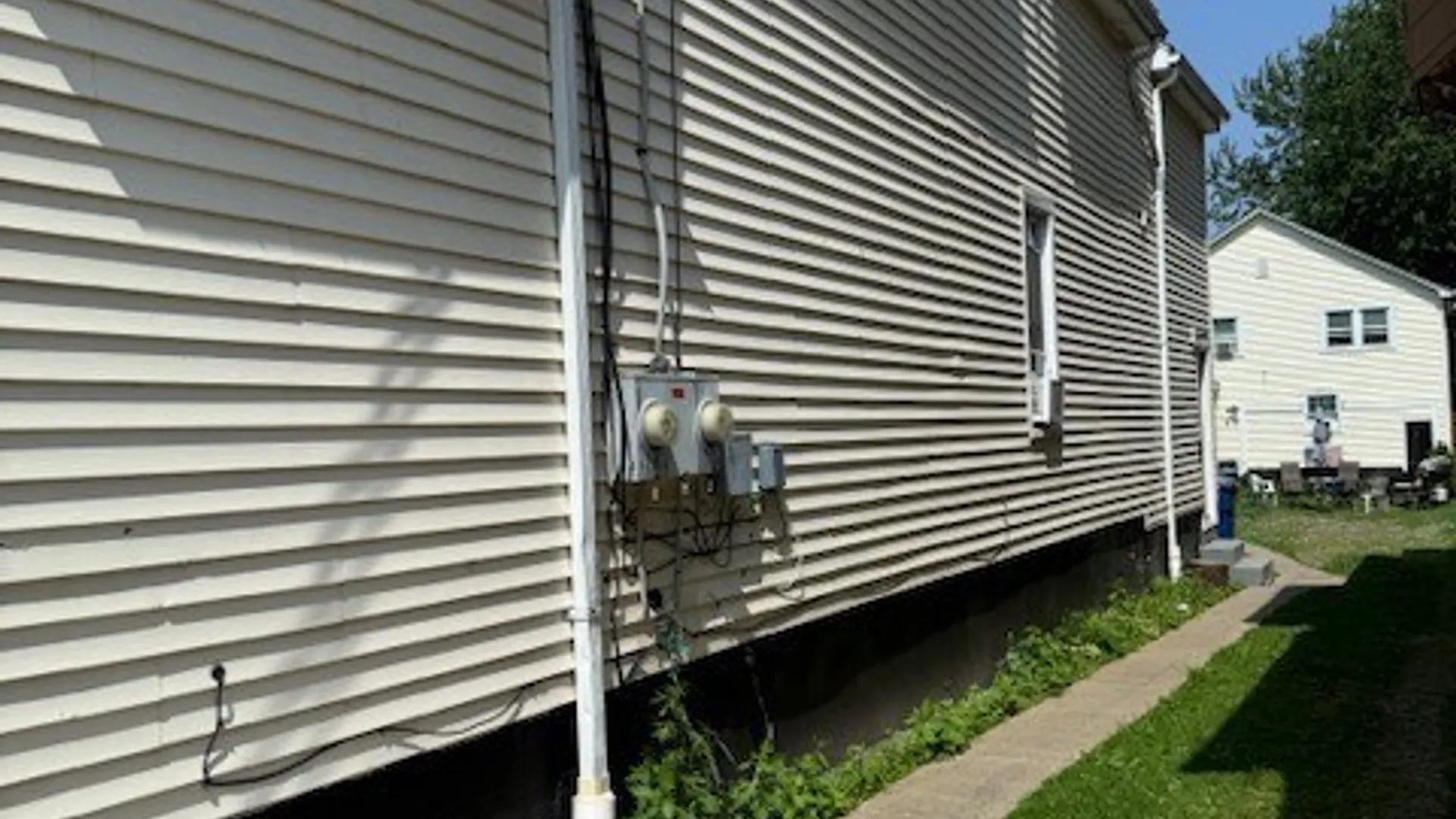 Property at 34 Princeton Place, Buffalo, NY 14210 13