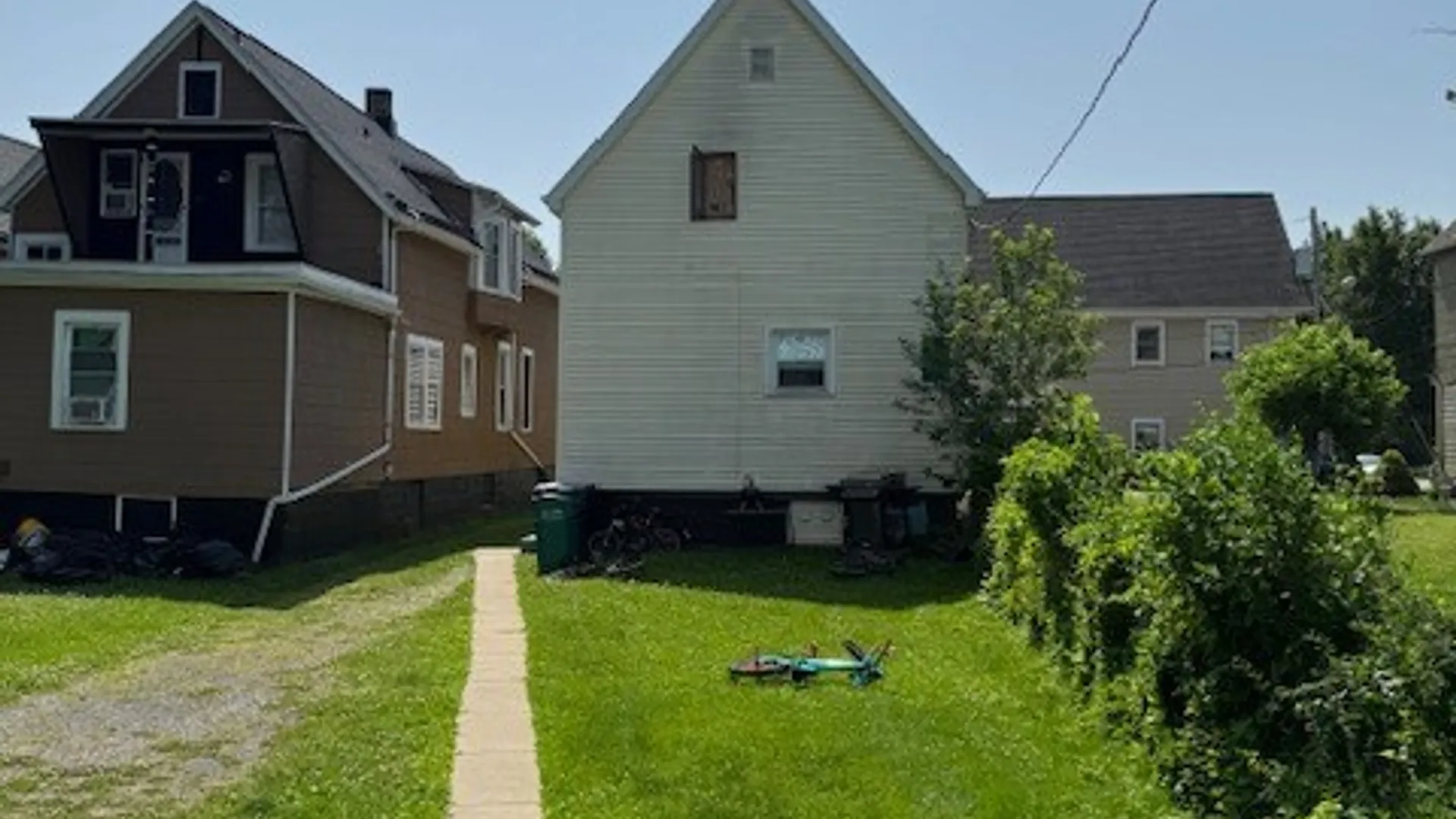 Property at 34 Princeton Place, Buffalo, NY 14210 5