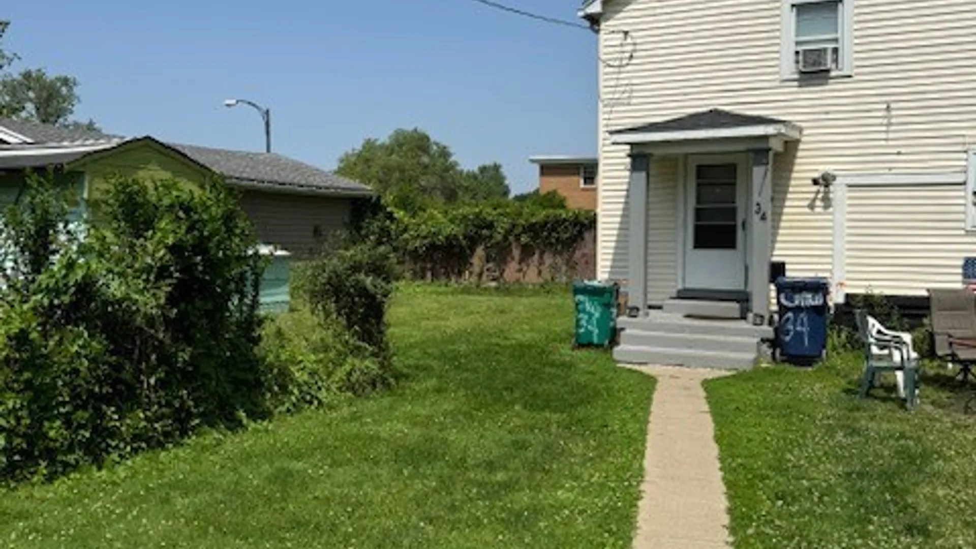 Property at 34 Princeton Place, Buffalo, NY 14210 8