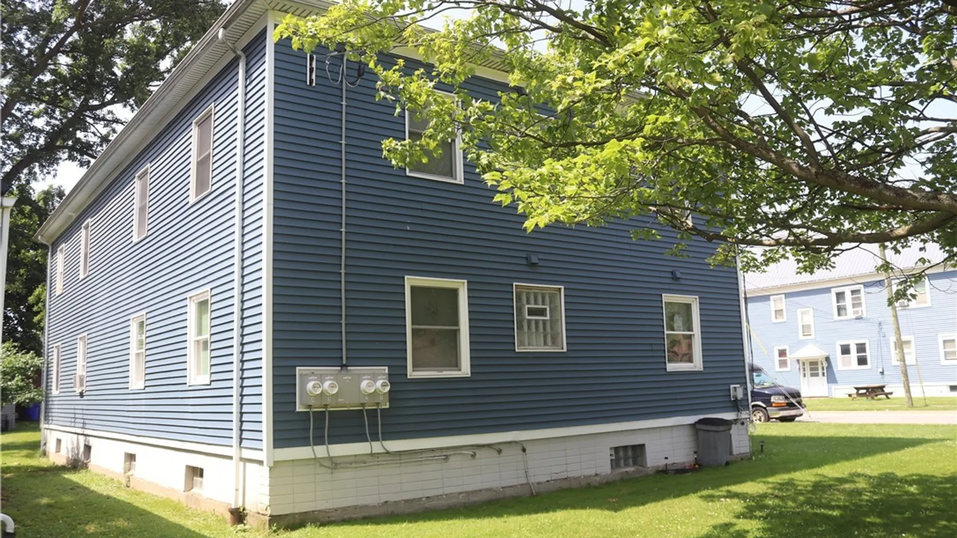 Property at 305 Burch Avenue, West Seneca, NY 14210 25