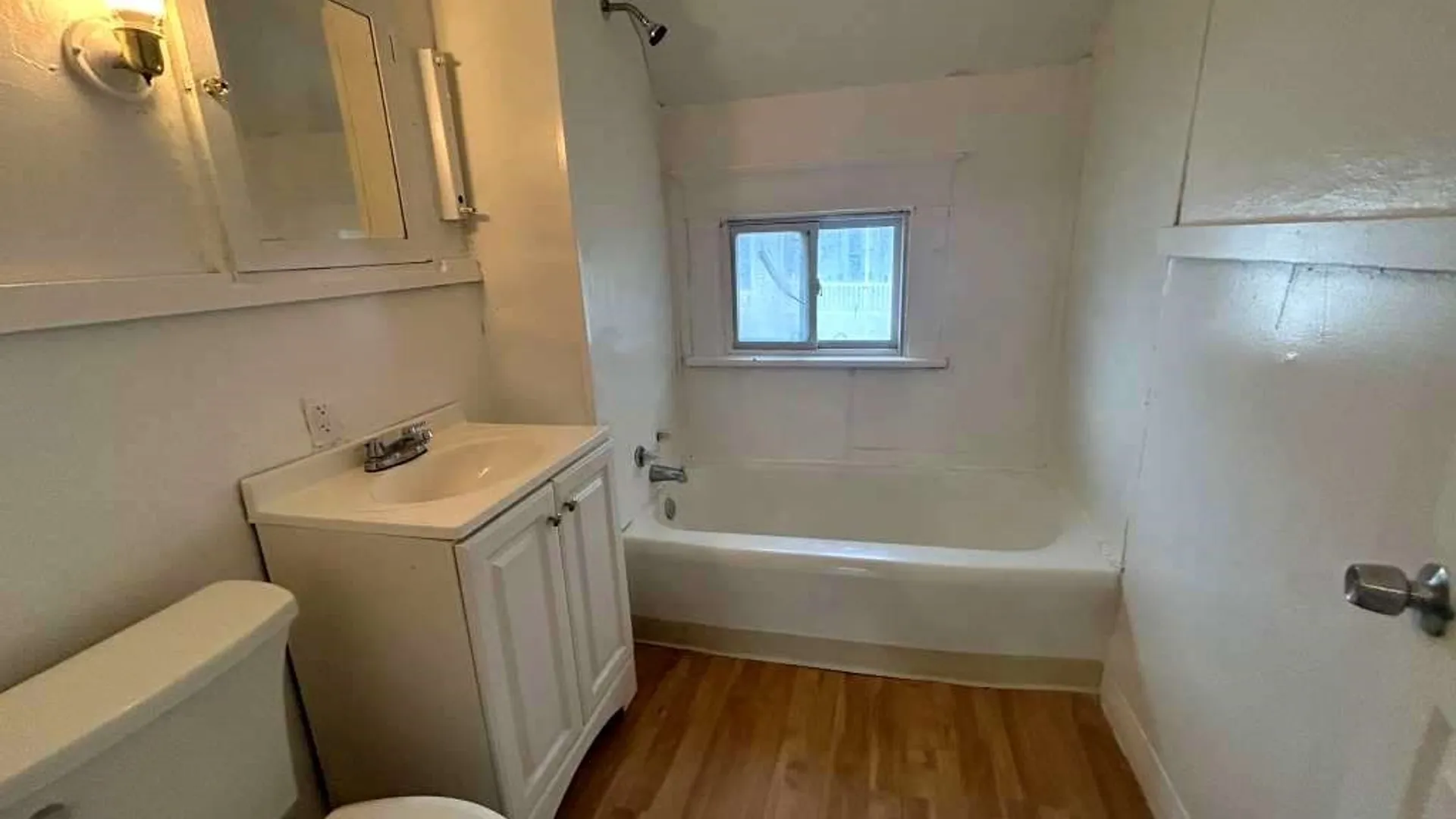 Property at 37 Fox Street, Buffalo, NY 14212 30