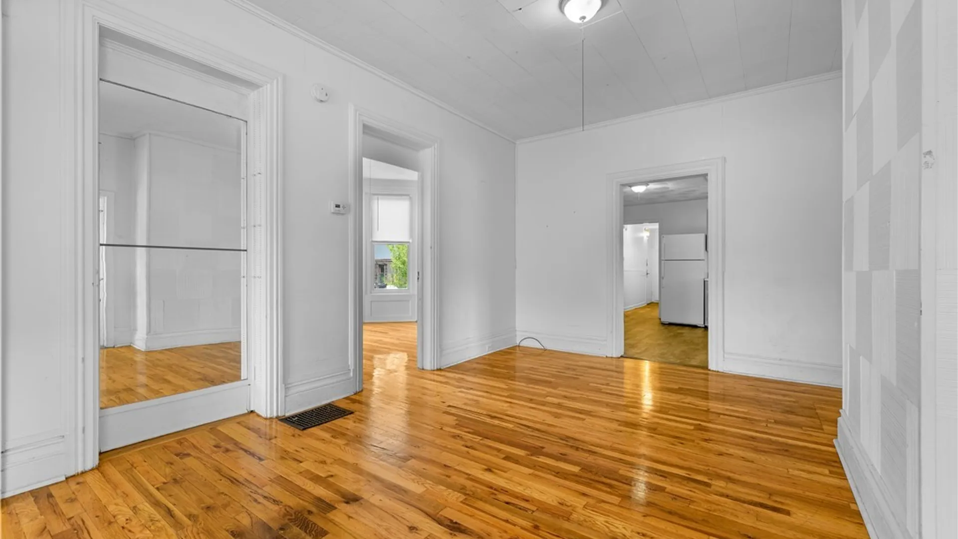 Property at 913 Kellogg Avenue, Utica, NY 13502 18