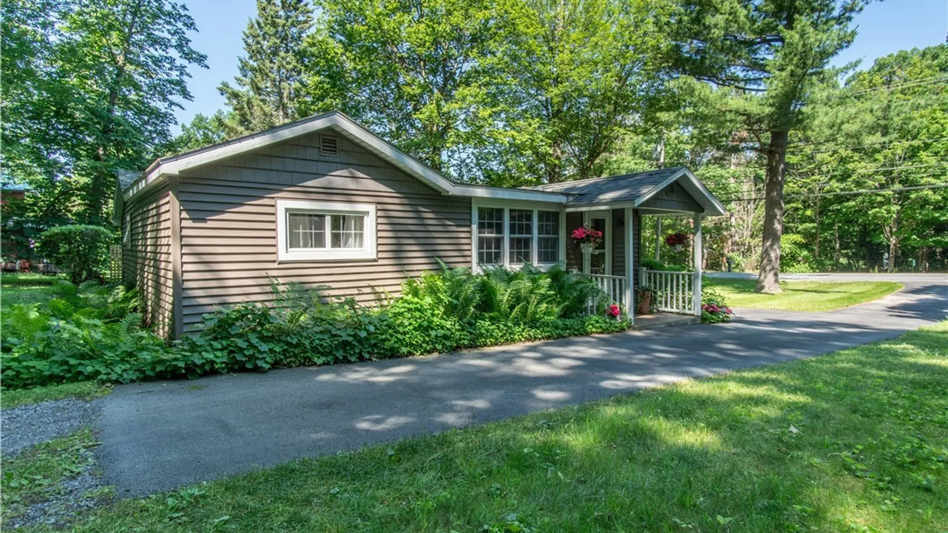 Property at 38152 State Route 12e, Clayton, NY 13624 5