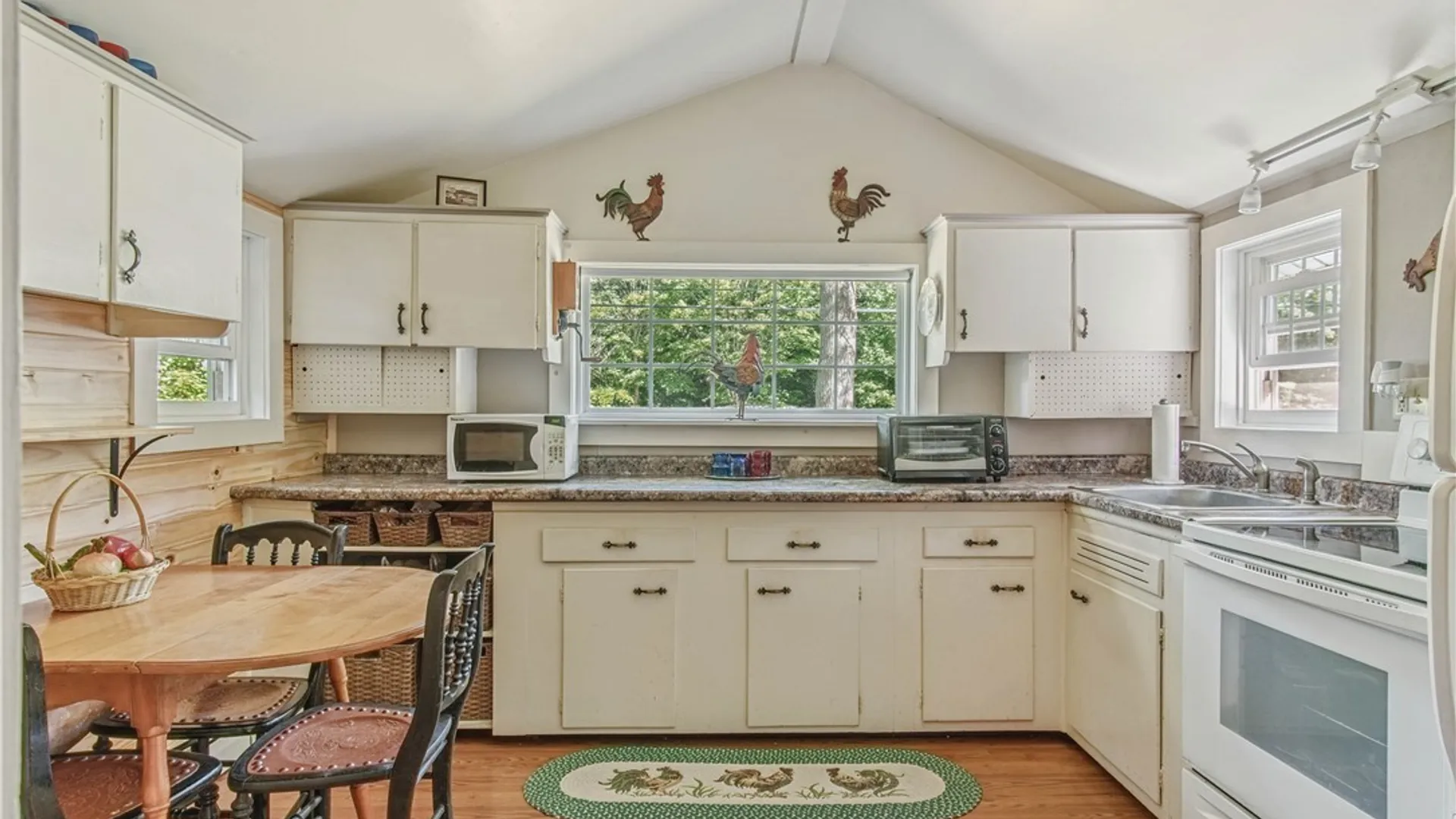 Property at 38152 State Route 12e, Clayton, NY 13624 9