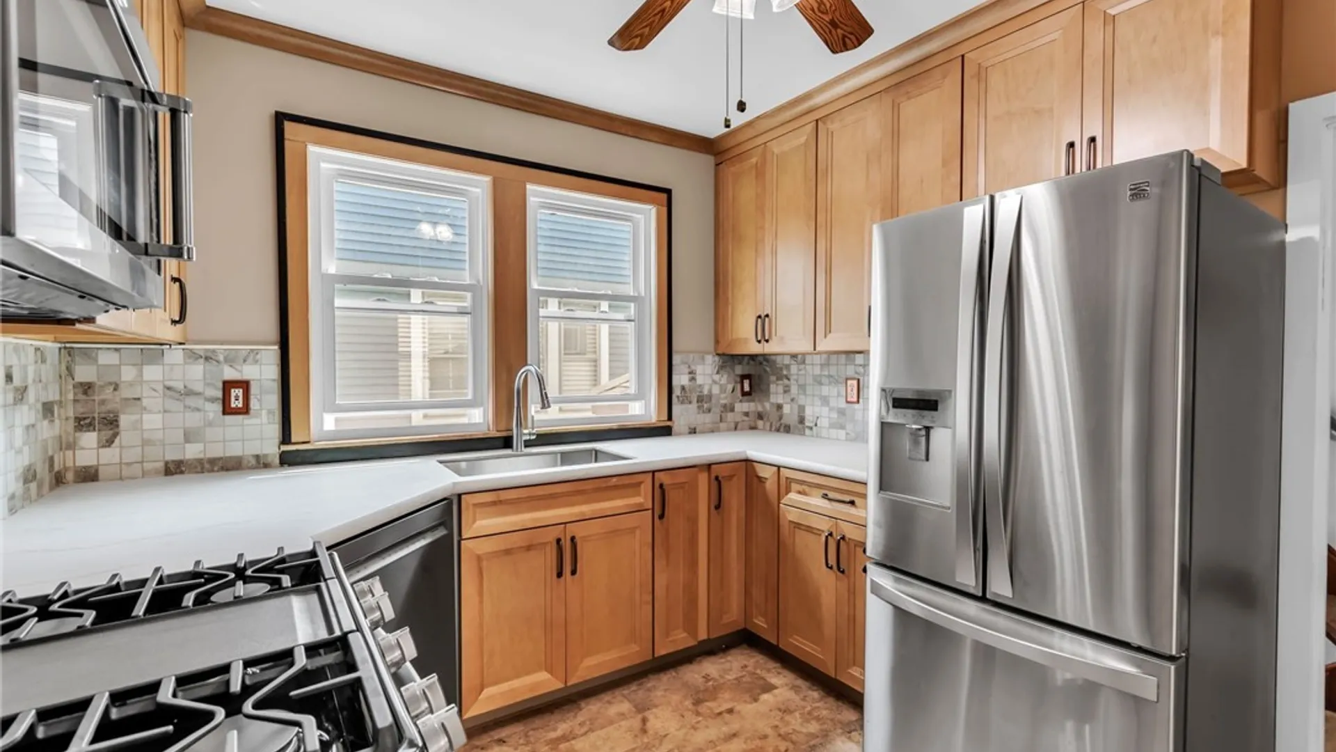 Property at 333 North Drive, Buffalo, NY 14216 11