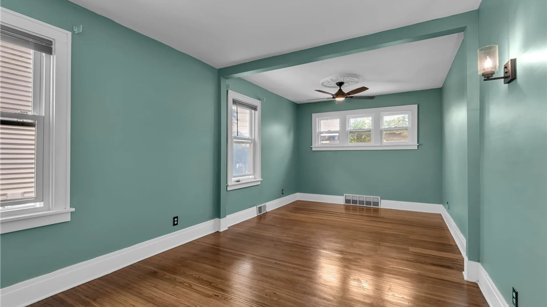 Property at 333 North Drive, Buffalo, NY 14216 19