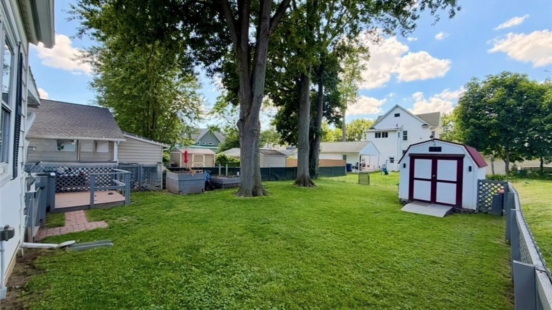 Property at 418 Washburn Street, Lockport City, NY 14094 24