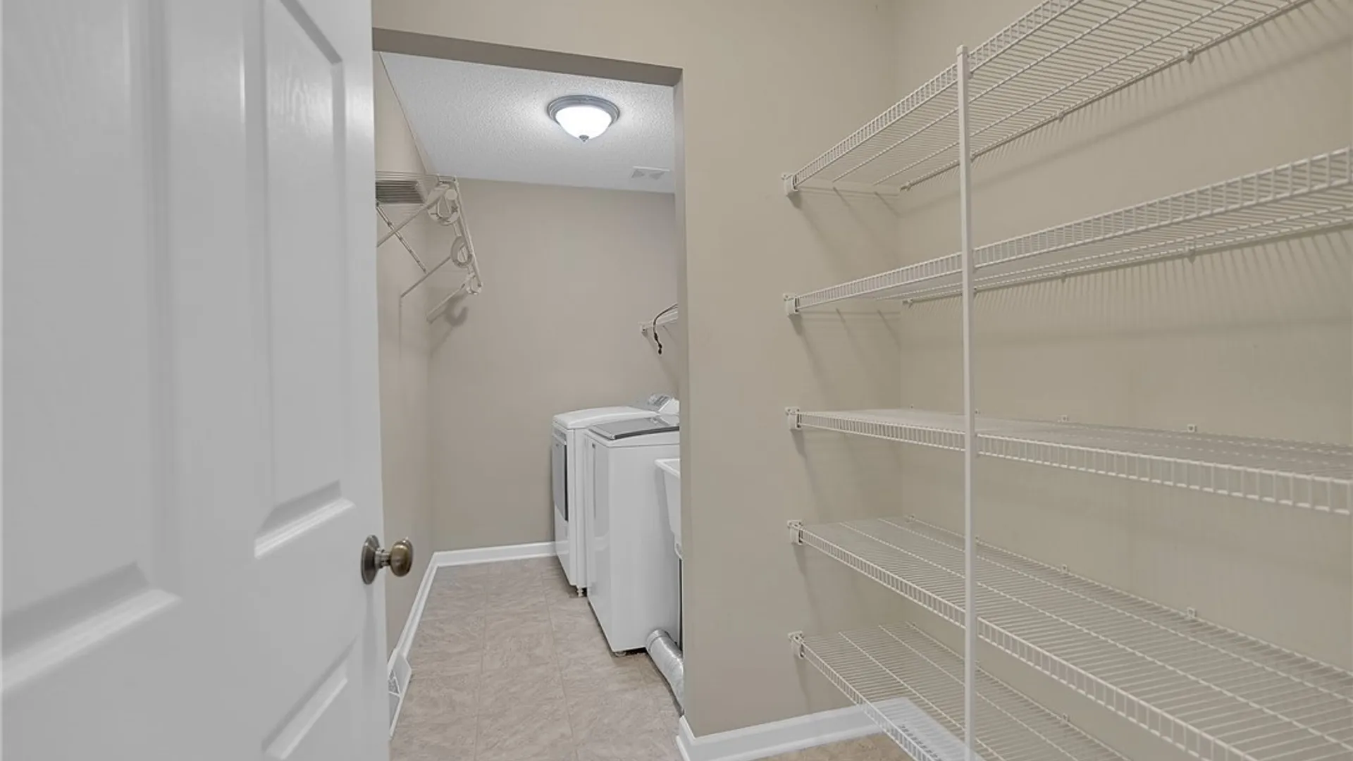 Property at 43 Caldwell Drive, West Seneca, NY 14224 18