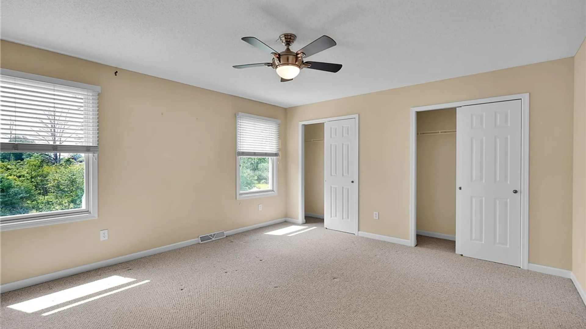 Property at 43 Caldwell Drive, West Seneca, NY 14224 22