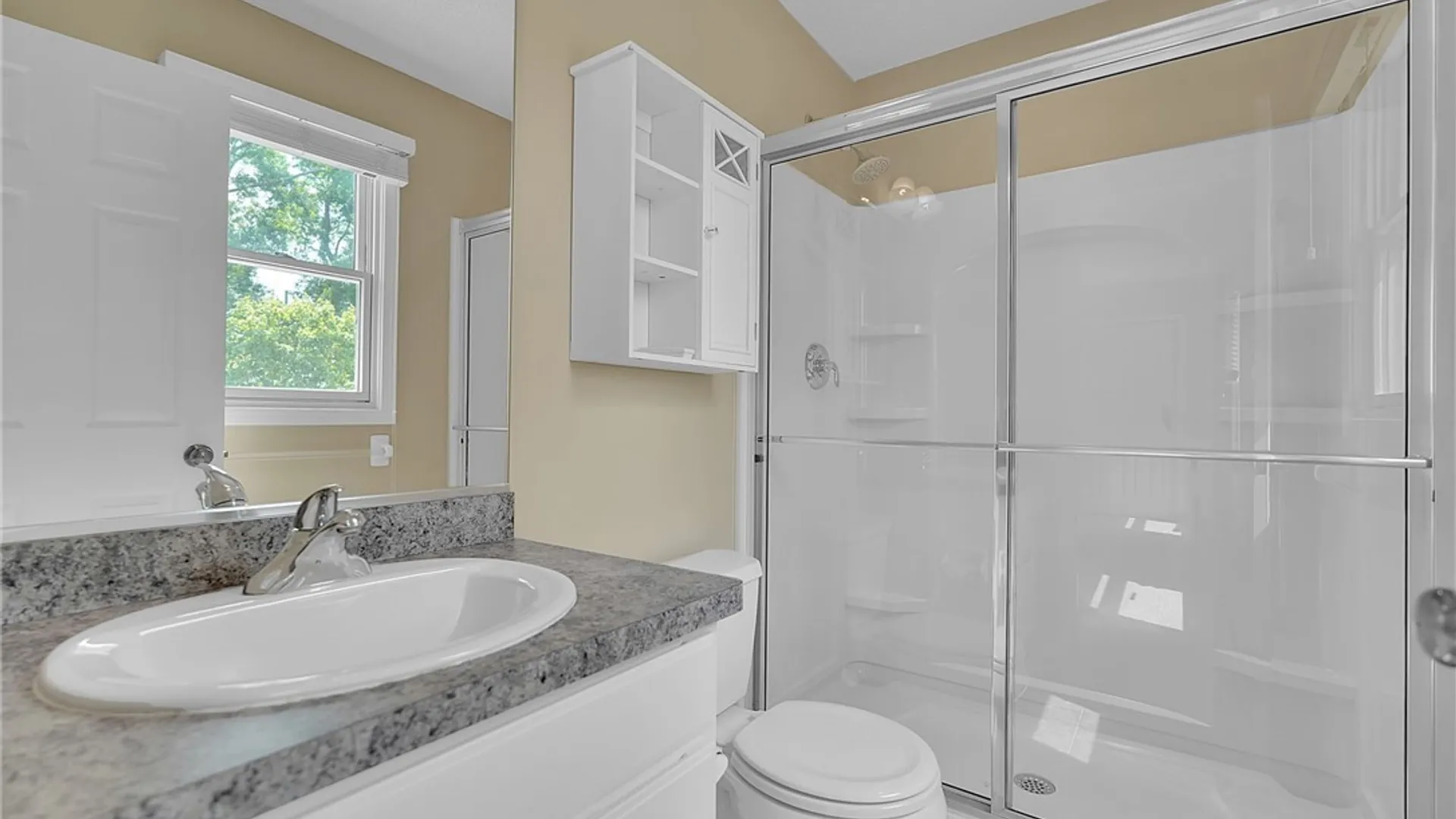 Property at 43 Caldwell Drive, West Seneca, NY 14224 25