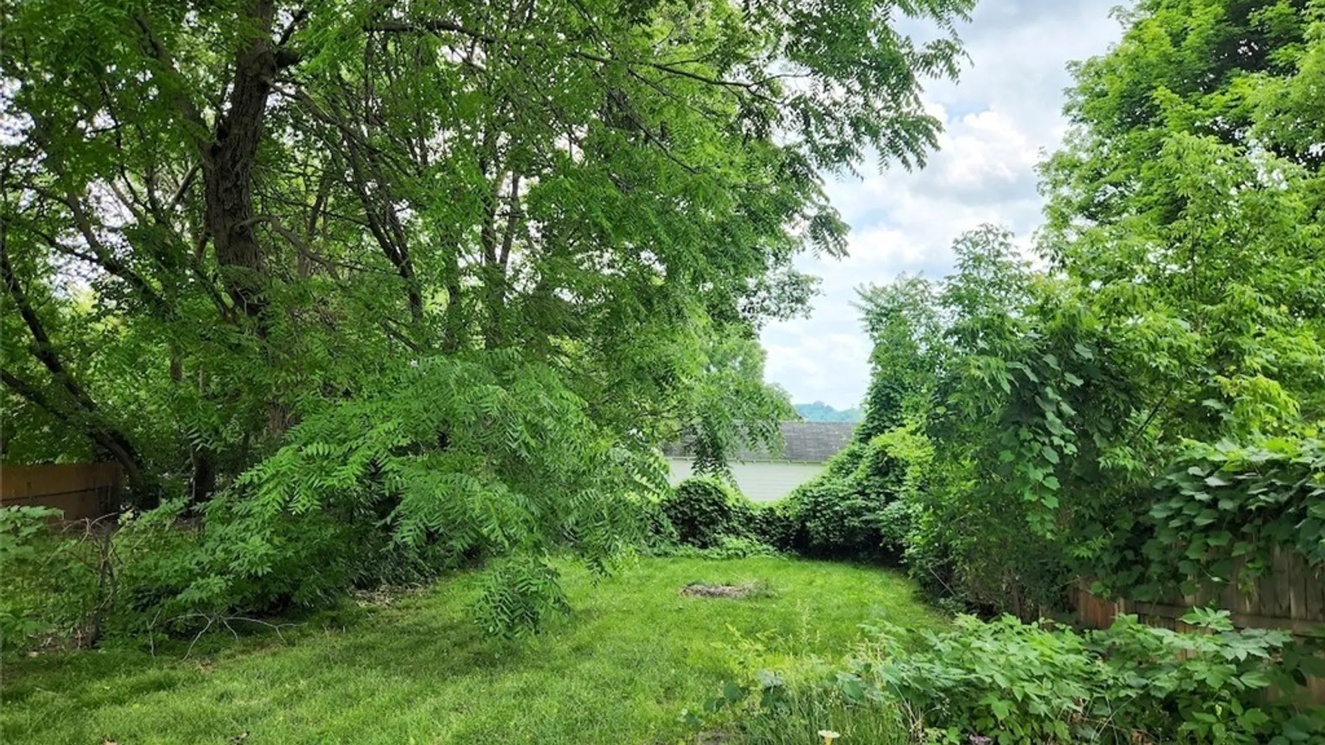 Property at 314 Robinson Street, Syracuse, NY 13203 17