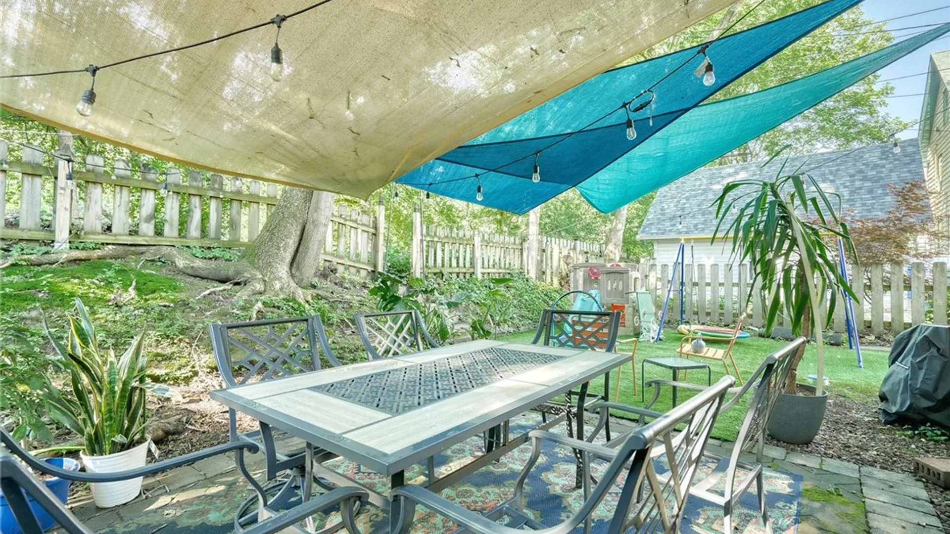 Property at 10 Menlo Place, Rochester, NY 14620 12