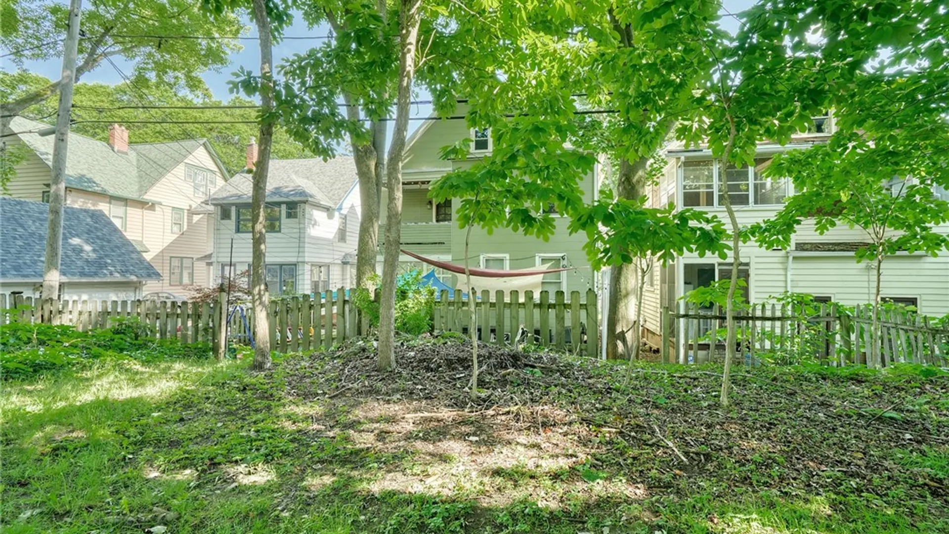 Property at 10 Menlo Place, Rochester, NY 14620 15