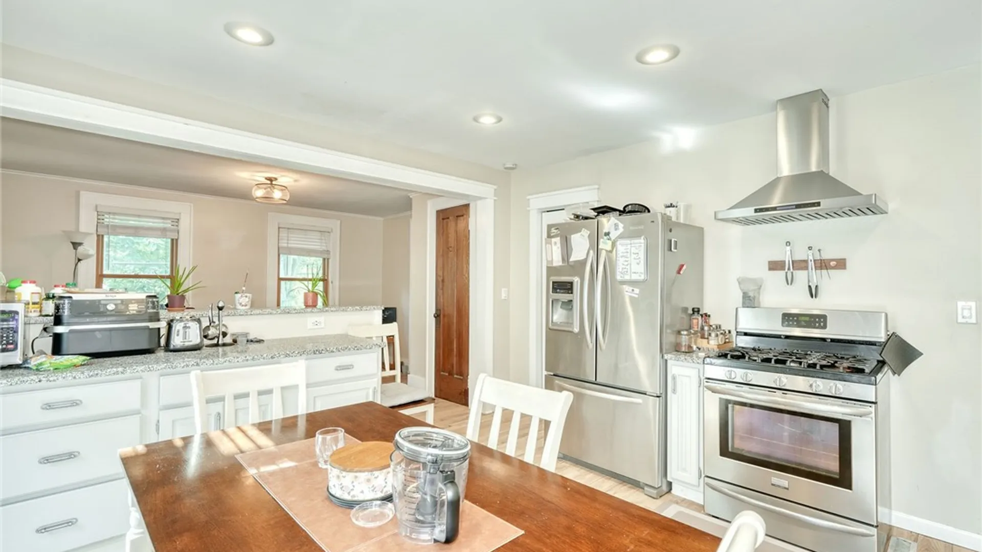 Property at 10 Menlo Place, Rochester, NY 14620 19
