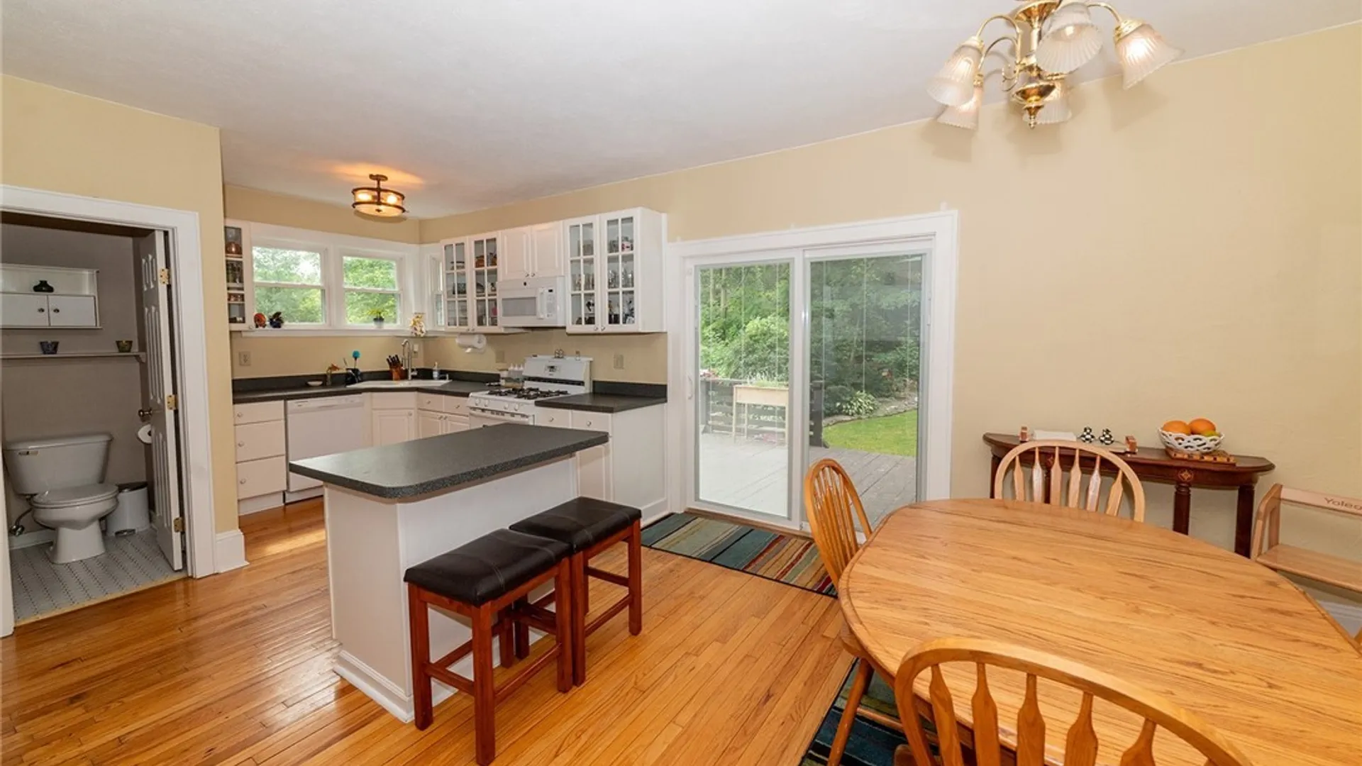 Property at 100 Scoville Avenue, Syracuse, NY 13203 11