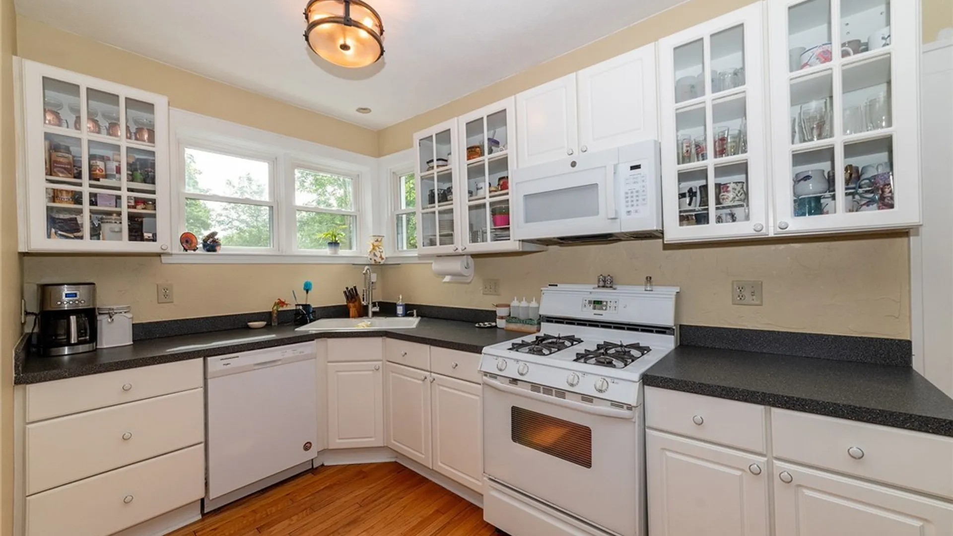 Property at 100 Scoville Avenue, Syracuse, NY 13203 15