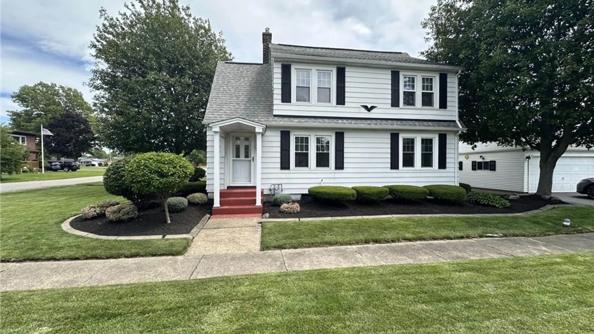 Property at 2921 Shenandoah Drive, Hamburg, NY 14075 2