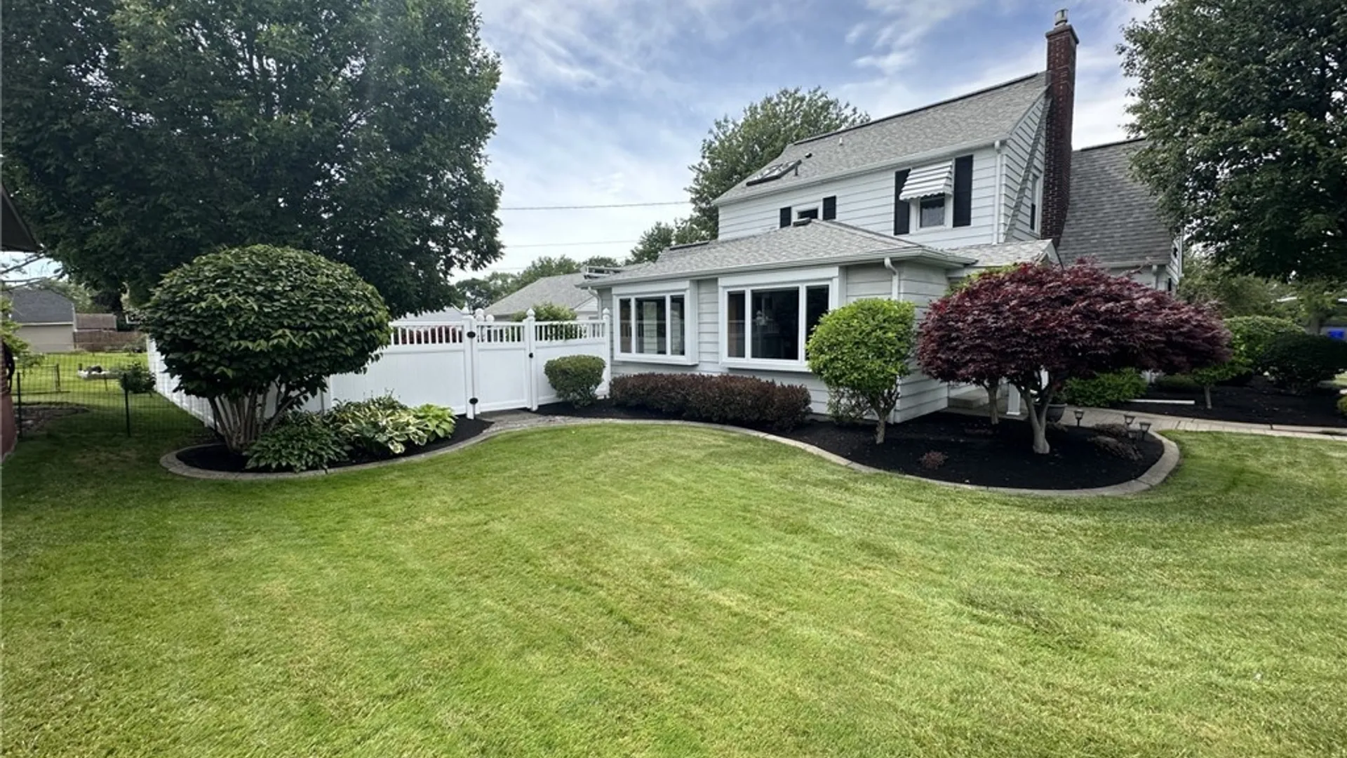 Property at 2921 Shenandoah Drive, Hamburg, NY 14075 4