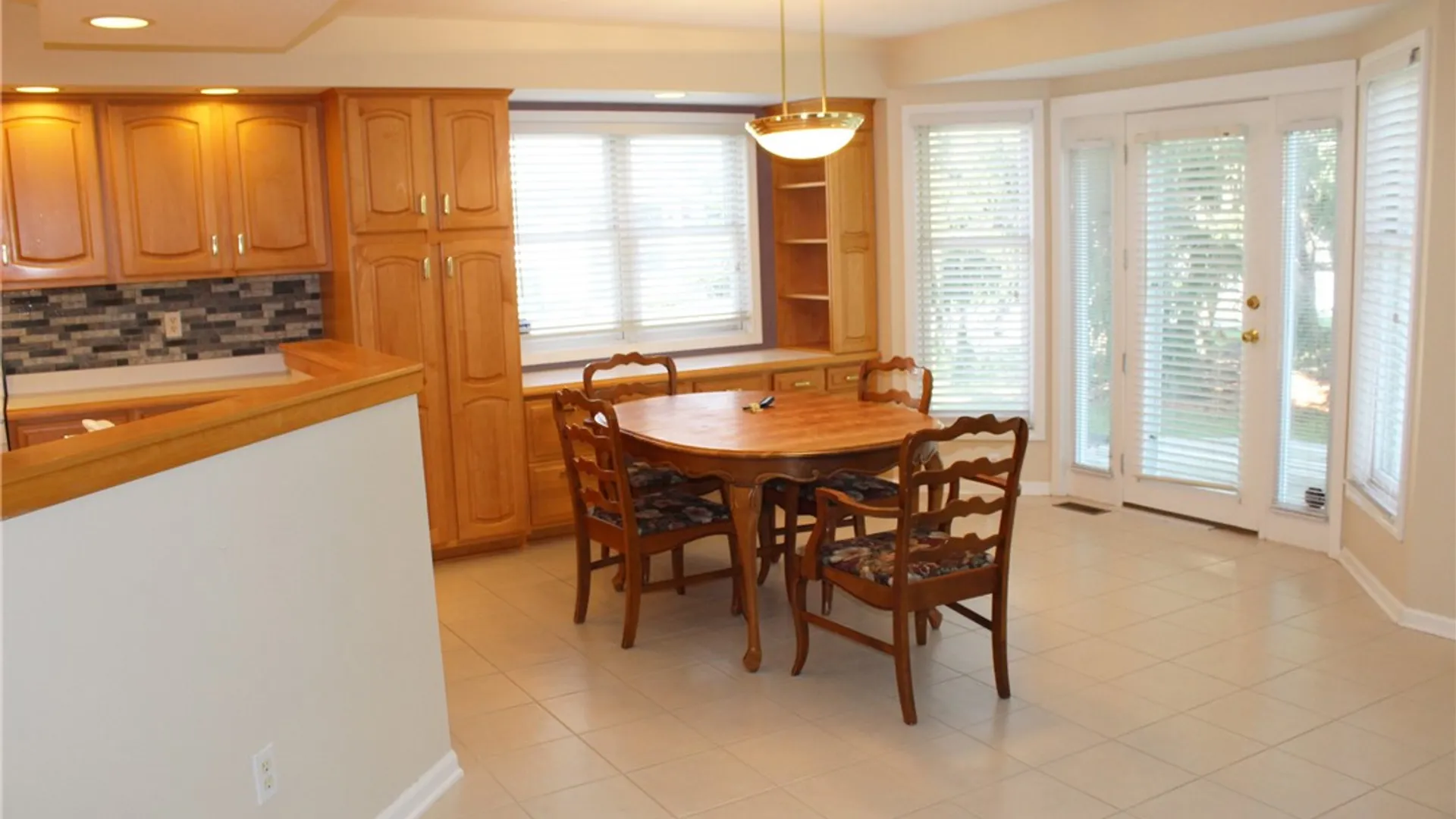 Property at 121 Brittany Circle, Brighton, NY 14618 12