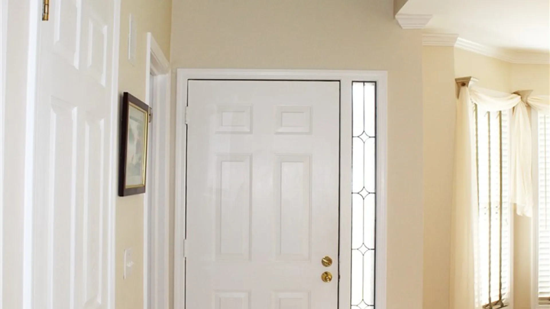 Property at 121 Brittany Circle, Brighton, NY 14618 2