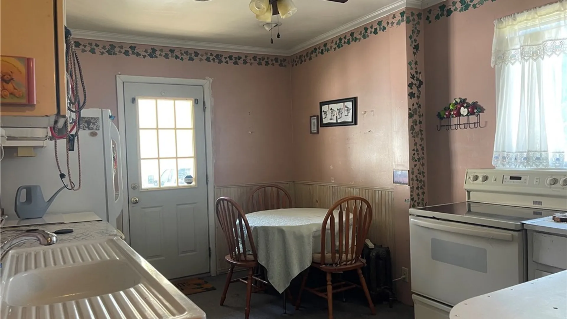 Property at 229 Park Avenue, Oneida, NY 13421 15
