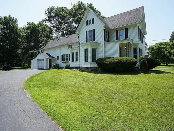 12 W Main Street, Pembroke, NY 14036