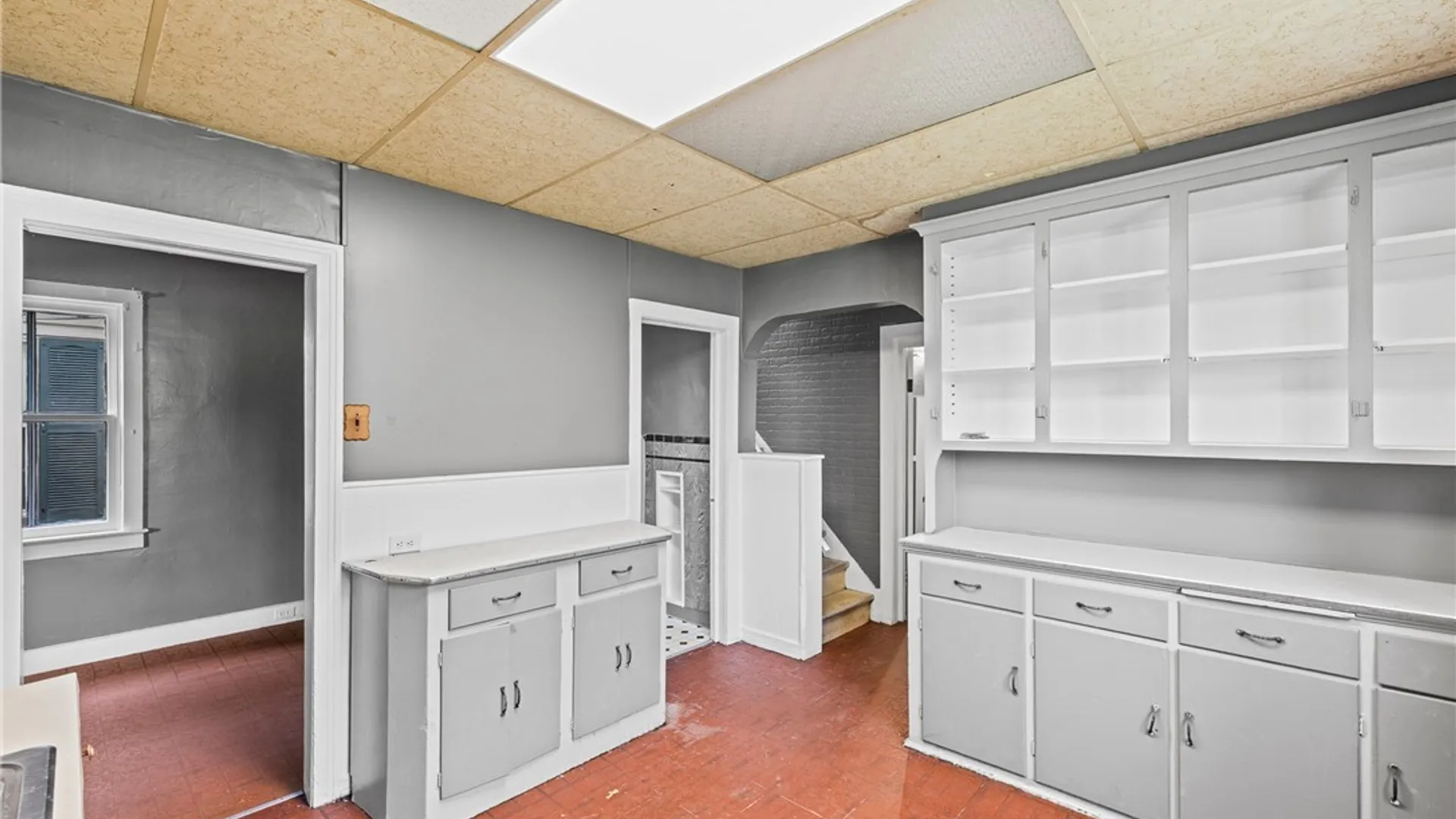 Property at 105 Kelburn Street, Buffalo, NY 14206 2