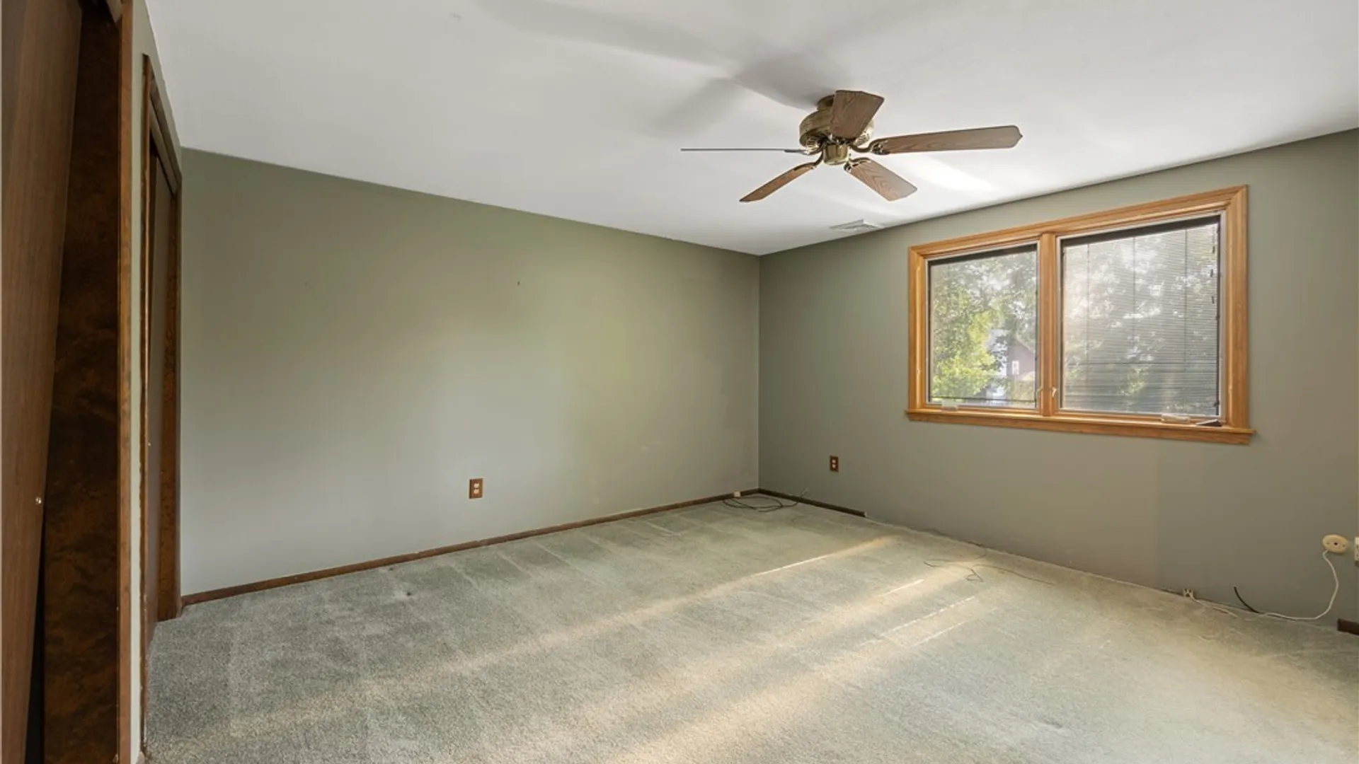 Property at 8027 Thyme Circle, Clay, NY 13090 17