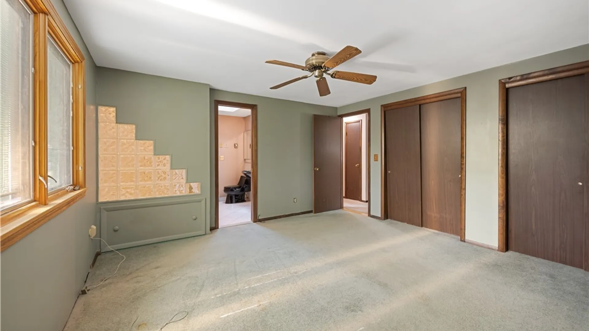 Property at 8027 Thyme Circle, Clay, NY 13090 18