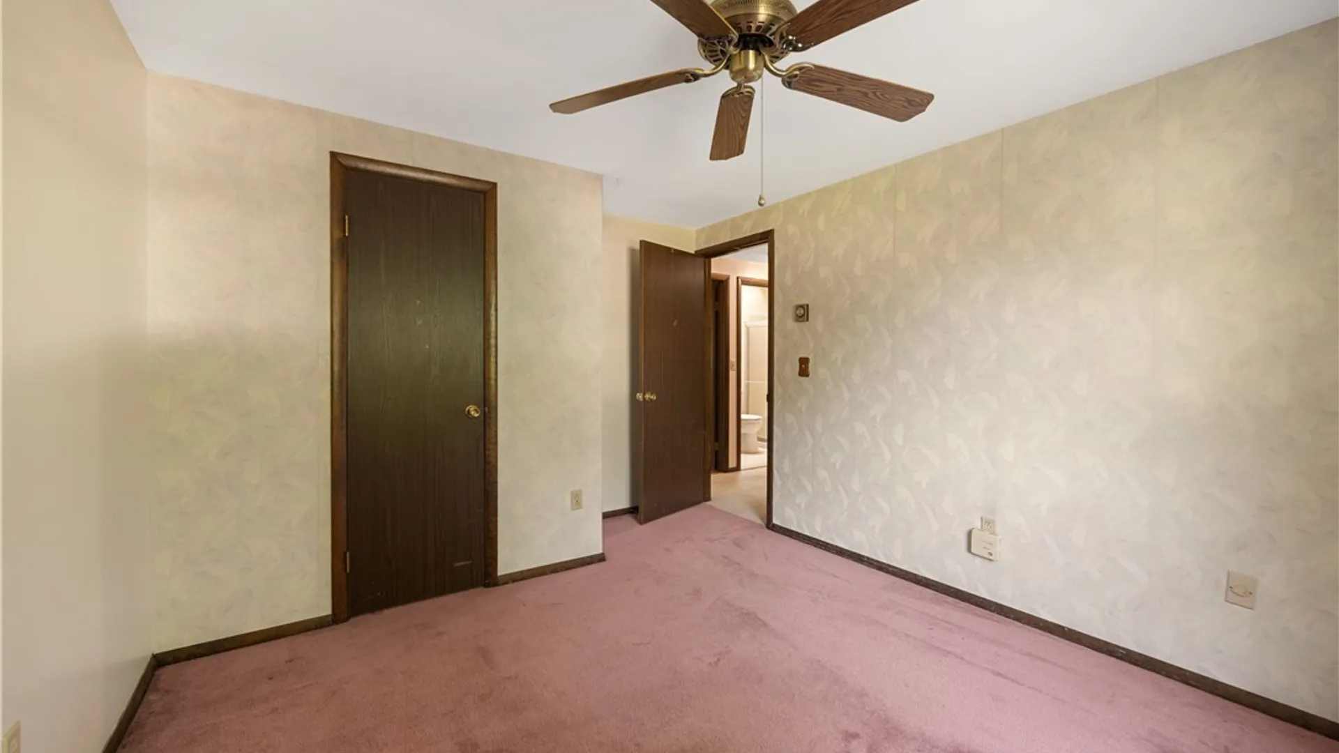 Property at 8027 Thyme Circle, Clay, NY 13090 23