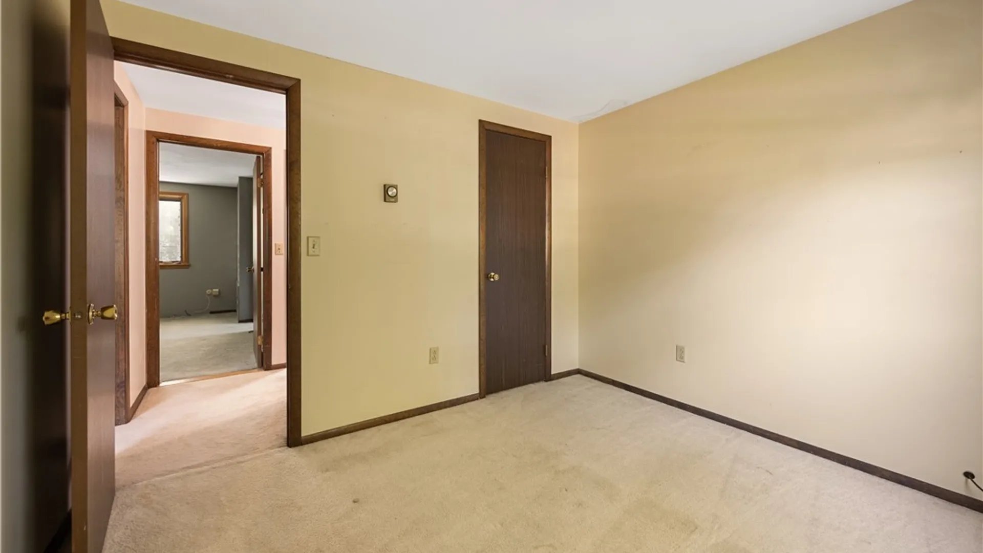 Property at 8027 Thyme Circle, Clay, NY 13090 25