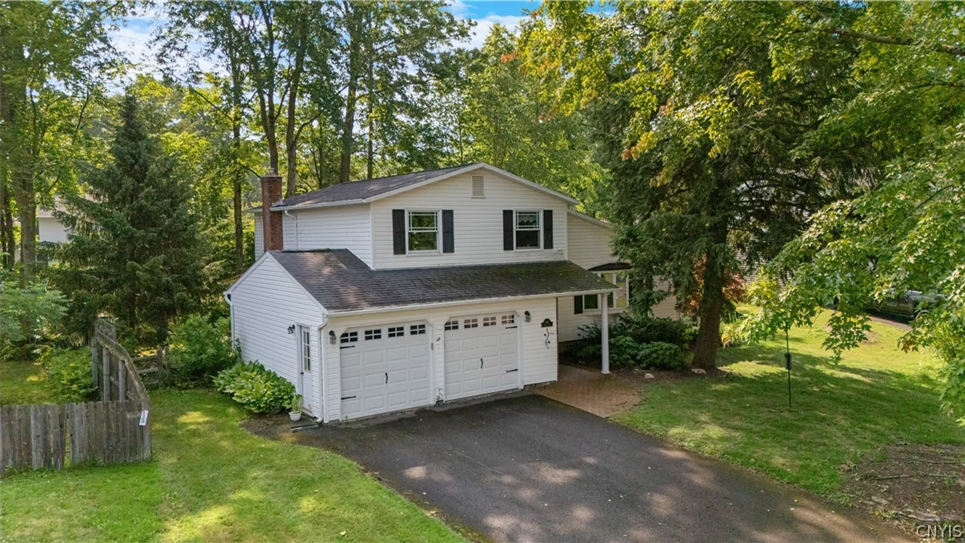 Property at 8027 Thyme Circle, Clay, NY 13090 4