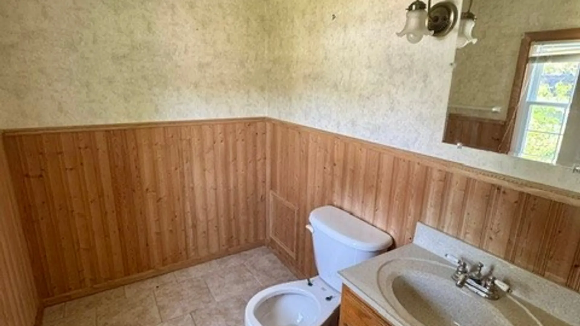 Property at 632 Ohio Avenue, North Tonawanda, NY 14120 11