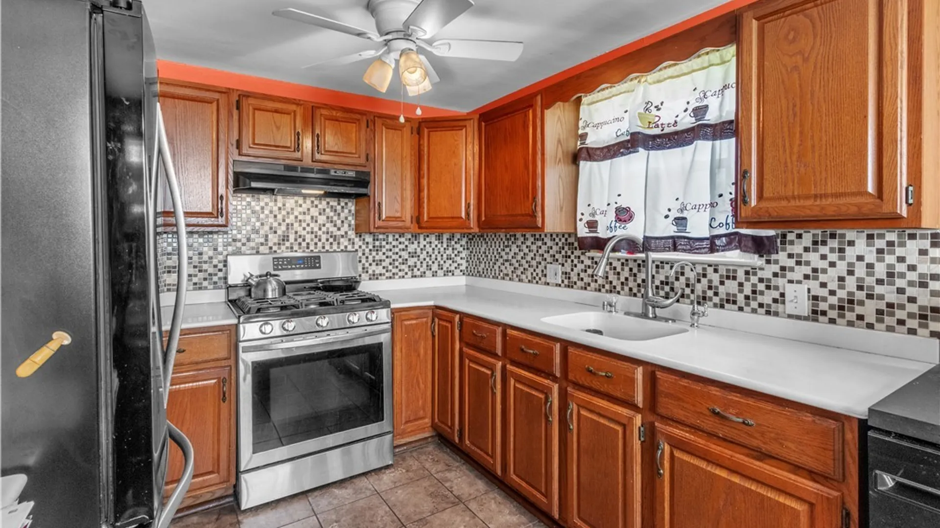 Property at 1852 Parker Blvd, Tonawanda, NY 14150 28