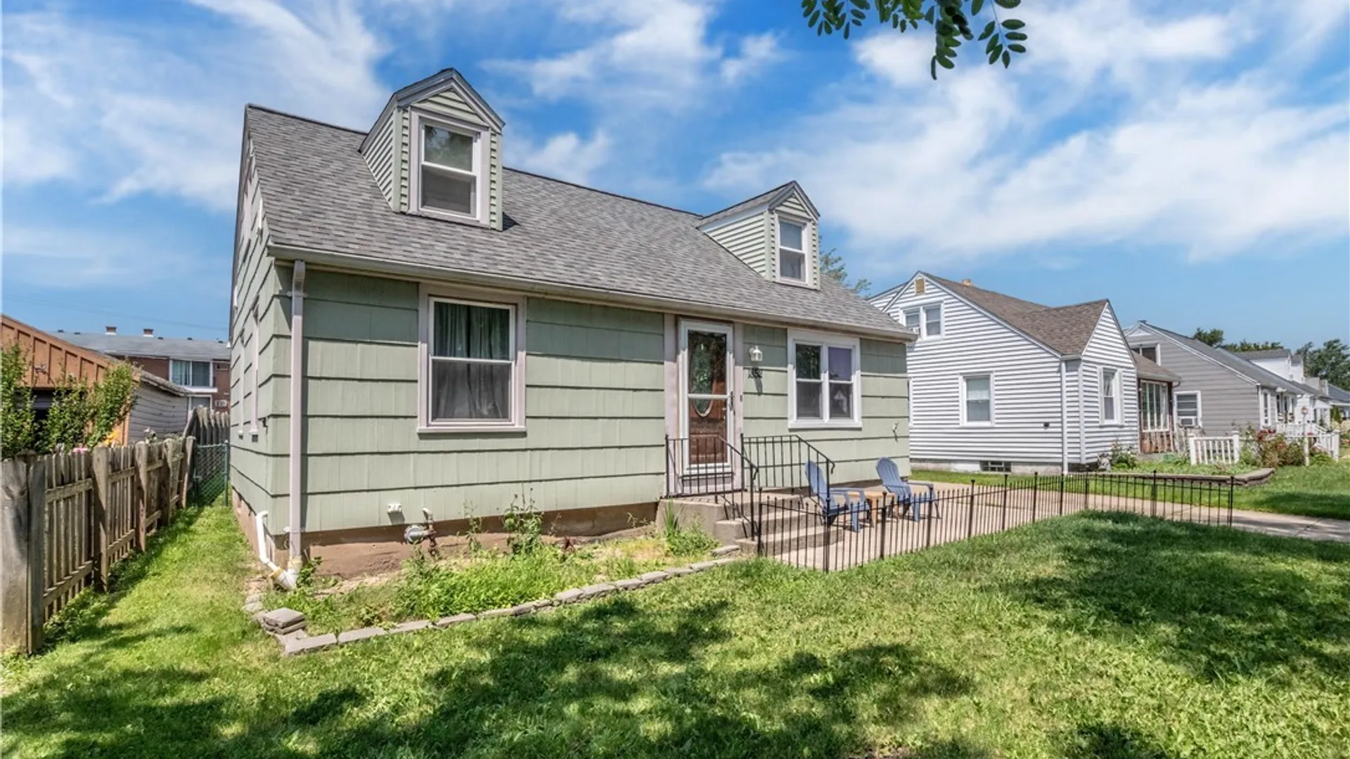 Property at 1852 Parker Blvd, Tonawanda, NY 14150 4