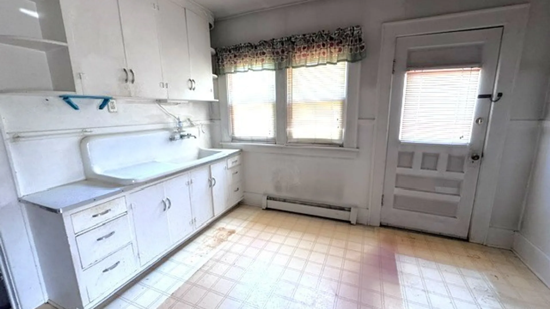 Property at 151 W Chestnut Street, Dunkirk, NY 14048 21