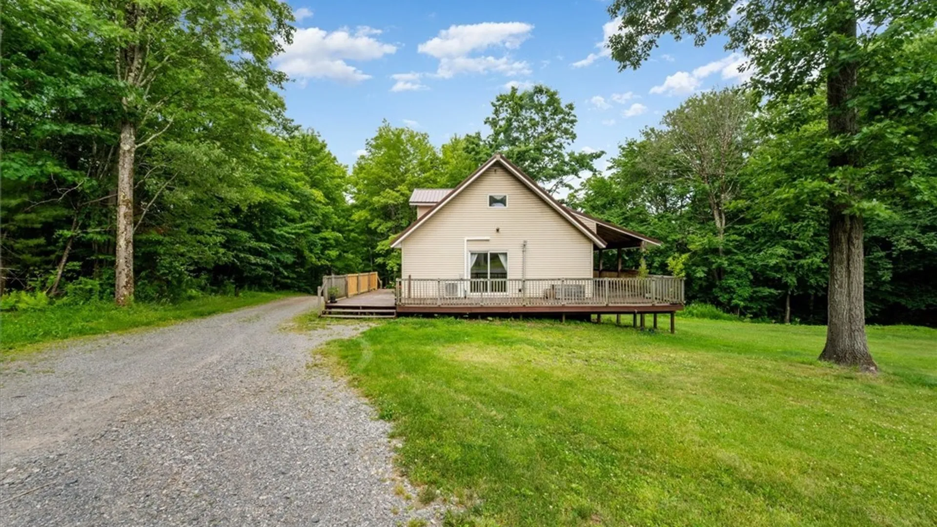 Property at 8390 Halstead Road, Vienna, NY 13308 2