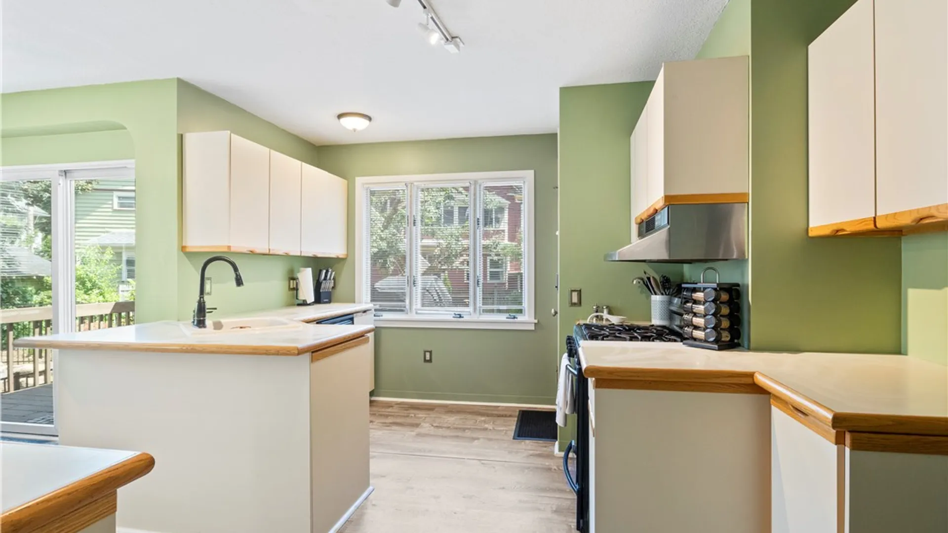Property at 18 Calumet Street, Rochester, NY 14610 17