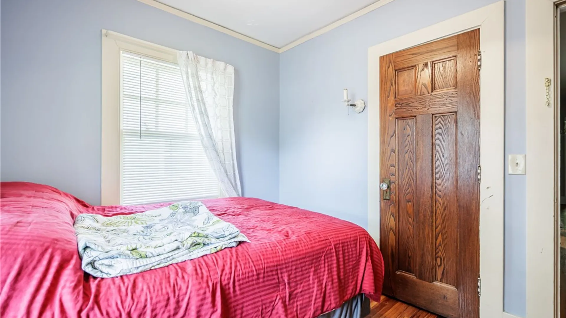 Property at 20 Calumet St, Rochester, NY 14610 14