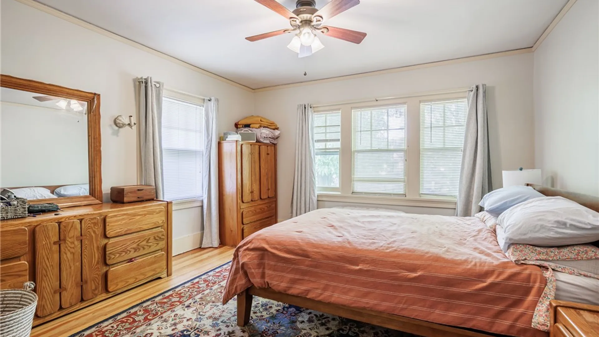 Property at 20 Calumet St, Rochester, NY 14610 18